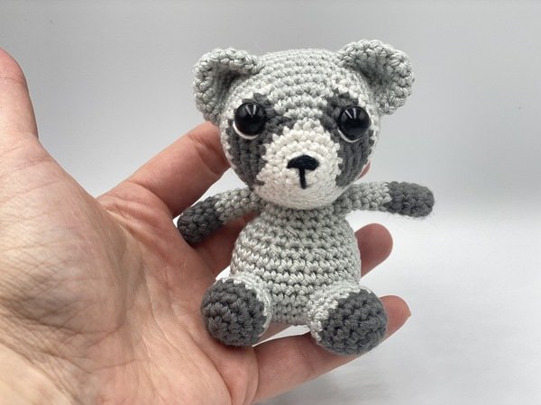 Crochet Pattern - Susi´s Mini Friends: Racoon "Gauni"