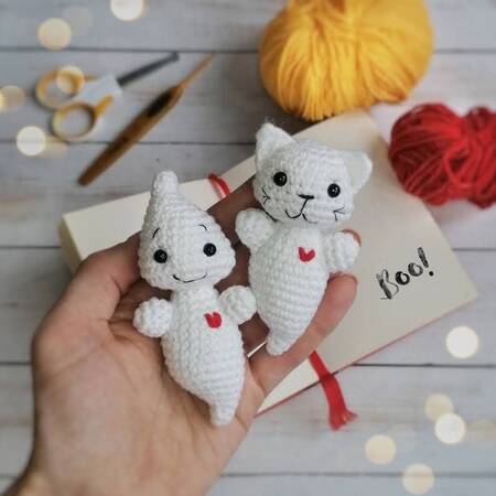 Crochet pattern ghost, amigurumi cat ghost