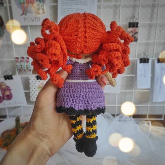 Häkelanleitung kleine freundliche Hexe, Halloween-Puppe