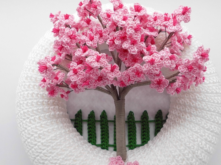 Crochet pattern cherry blossom door wreath