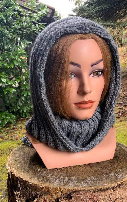 StrickHoodie mit Rollkragen