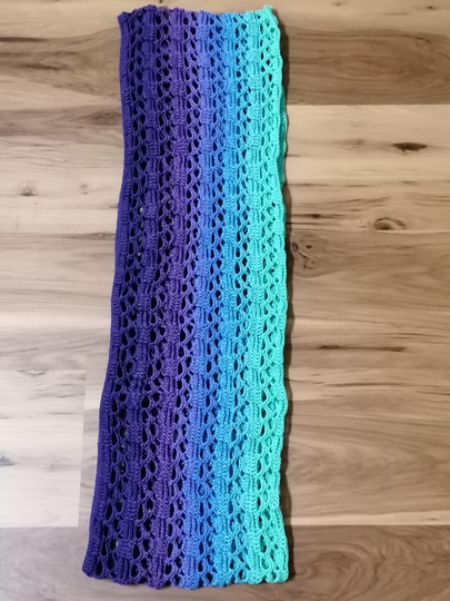 Loop shawl „Amalia BE“ – crochet pattern
