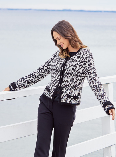 Strickanleitung: Très chic - die Kastenjacke im Chanel-Stil