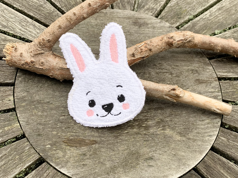 Abschminkpad Hase 2 Stickdatei  ITH 10x10 cm