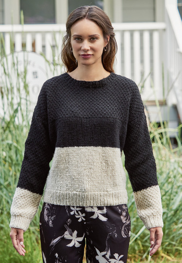 Strickanleitung: Sweater mit raffiniertem Kontrast