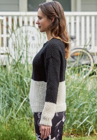 Strickanleitung: Sweater mit raffiniertem Kontrast