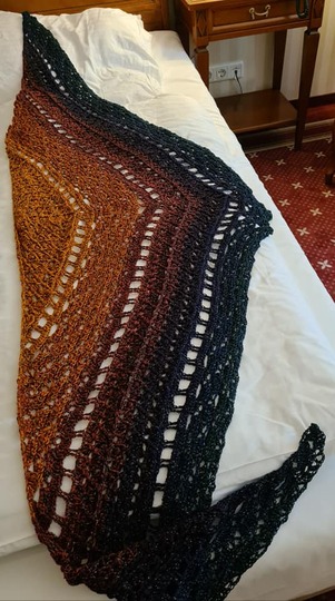 Häkelanleitung Fisimatenten flaches Dreieckstuch