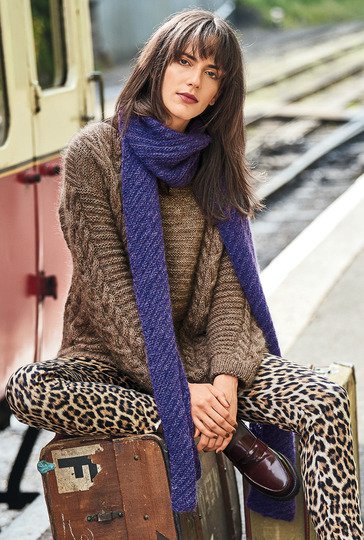 Strickanleitung: Pulli mit schrägen Kanten und Schal