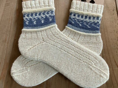 Anleitung Albine - Norwegerstyle mit Biese