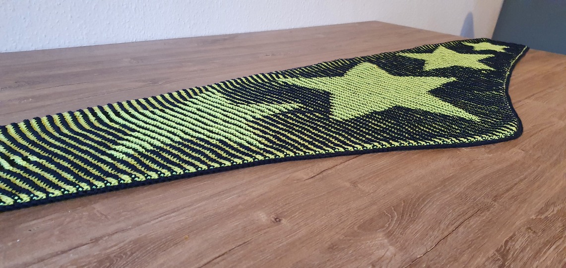 Stars, Shadow Knitting, Illusion Knitting, Flat Motif Shawl