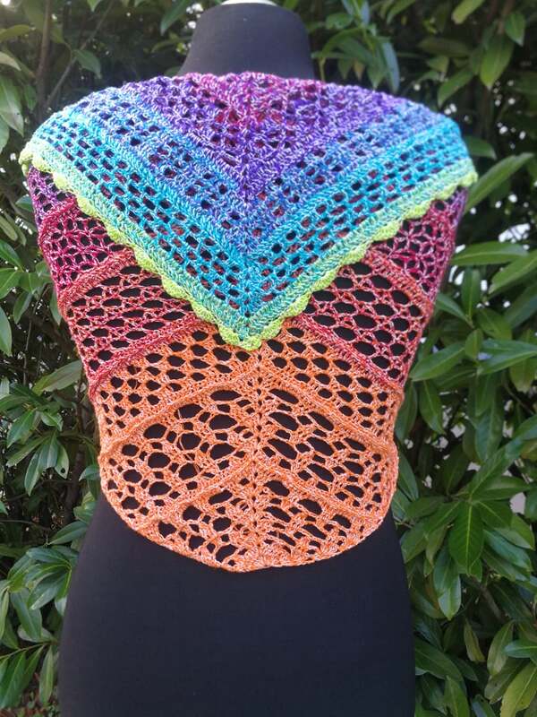 Invisible Dream das Tuch aus dem gemeinsam h&auml;keln - Bild 2