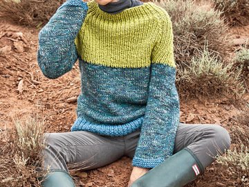 Strickanleitung: Pulli mit Rundpasse in Petrol-Grün