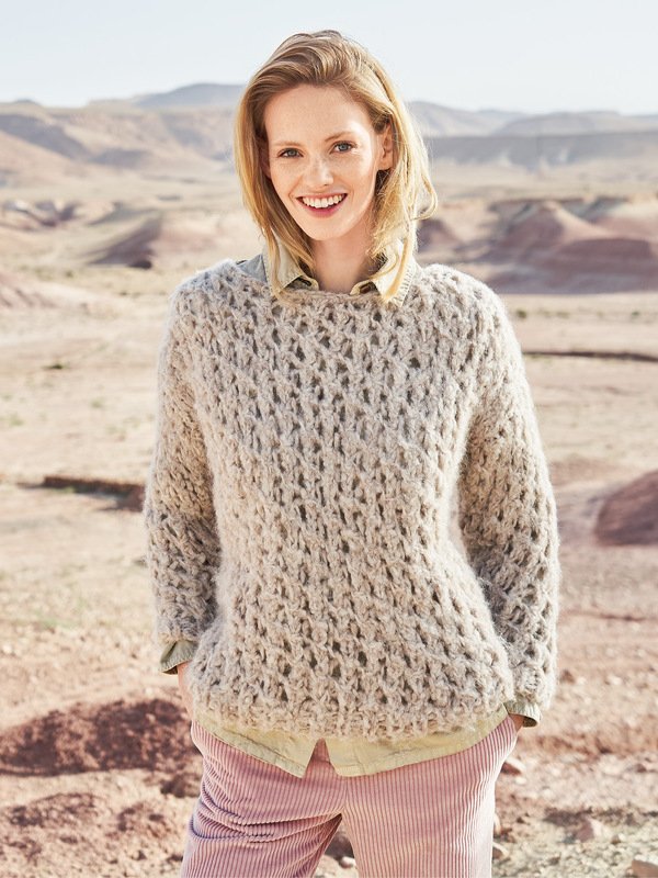 Strickanleitung: Sandfarbener Pulli im Ajourmuster