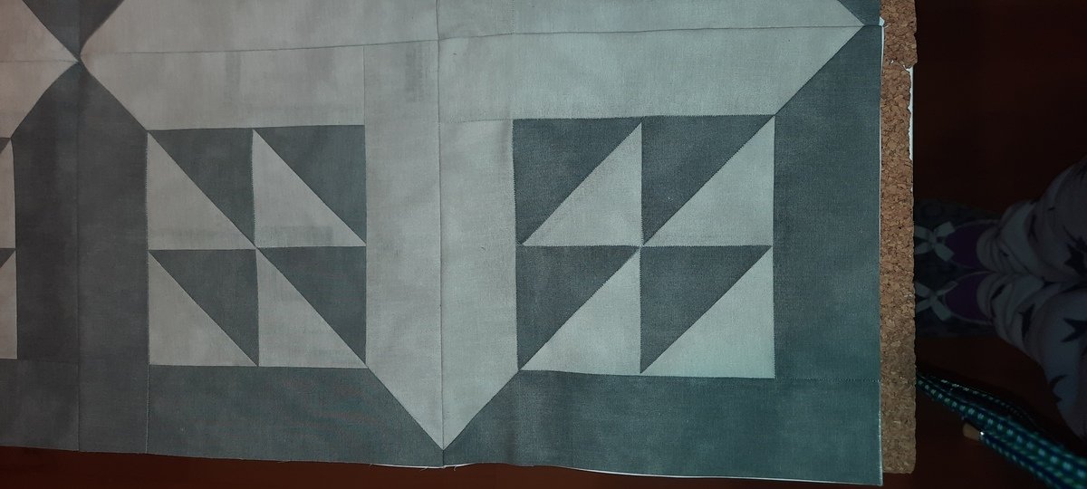 Nähen auf Papier, eine Grundanleitung für gerade Nähte