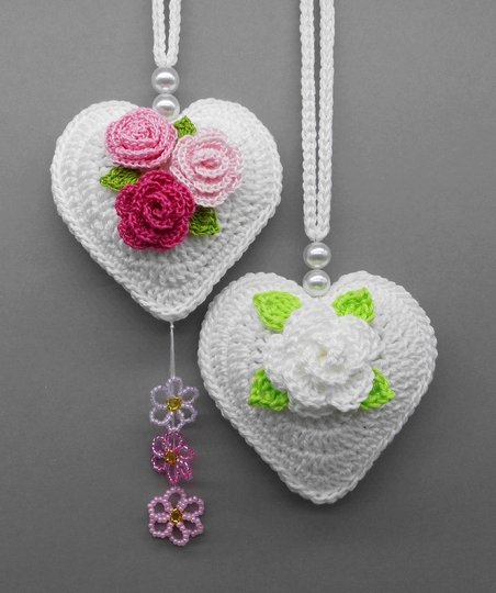 Herz Dekohänger in 2 Versionen - sehr einfach und schnell aus Wollresten