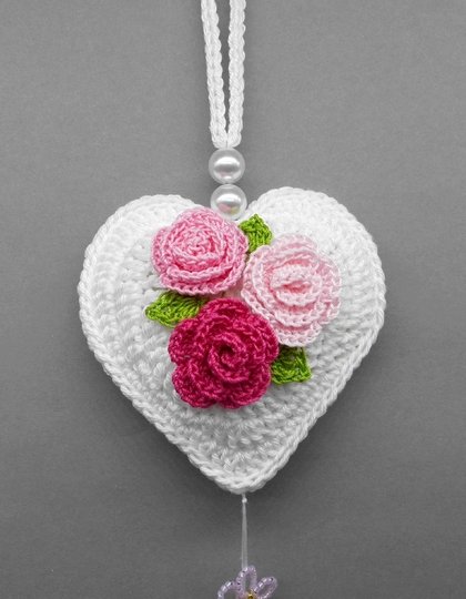 Herz Dekohänger in 2 Versionen - sehr einfach und schnell aus Wollresten