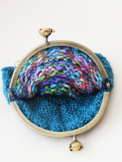 Peacock Coin Purse Knitting Pattern