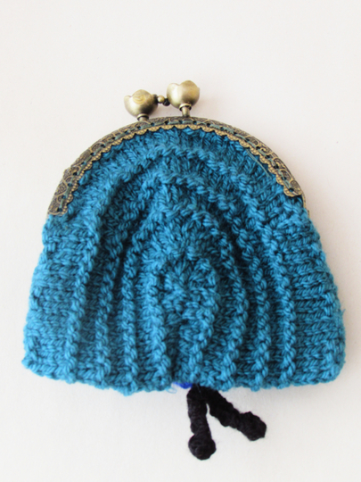 Peacock Coin Purse Knitting Pattern
