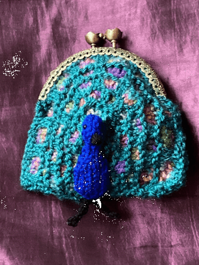 Peacock Coin Purse Knitting Pattern