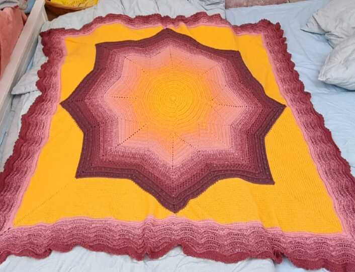 Häkelanleitung Kuscheldecke Minou