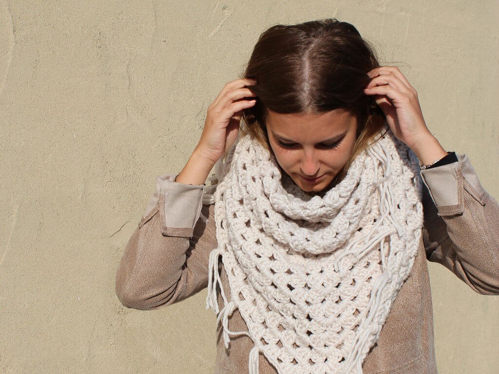 Häkelanleitung für Dreieckstuch Ayabe