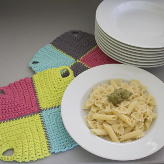Häkelanleitung für Topflappen Toshima