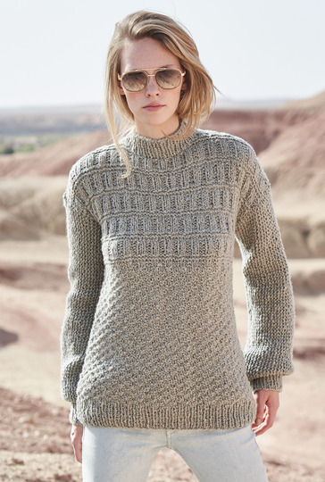 Strickanleitung: Khakifarbener Pulli mit quer gestrickten Ärmeln