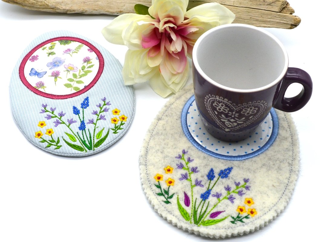 ITH Mug Rug Stickdatei Eiform Blumen