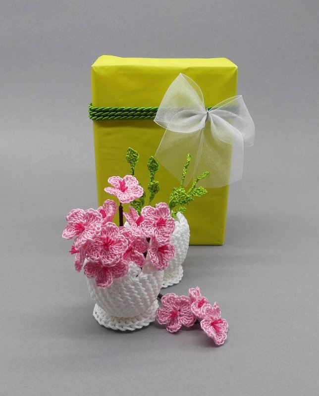 Crochet decoration cherry blossoms and easter eggs - simple and versatile - Image 6