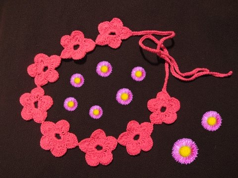 Anleitung Blumenkette "Hippiekind"