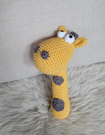 Häkelanleitung Rassel Giraffe Gloria