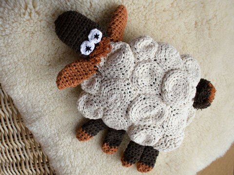 Häkelanleitung für Kuscheltier Wilde Hilde