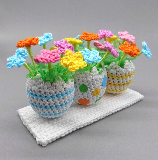 Häkel-Deko Blumen Ostereier - sehr einfach aus Wollresten