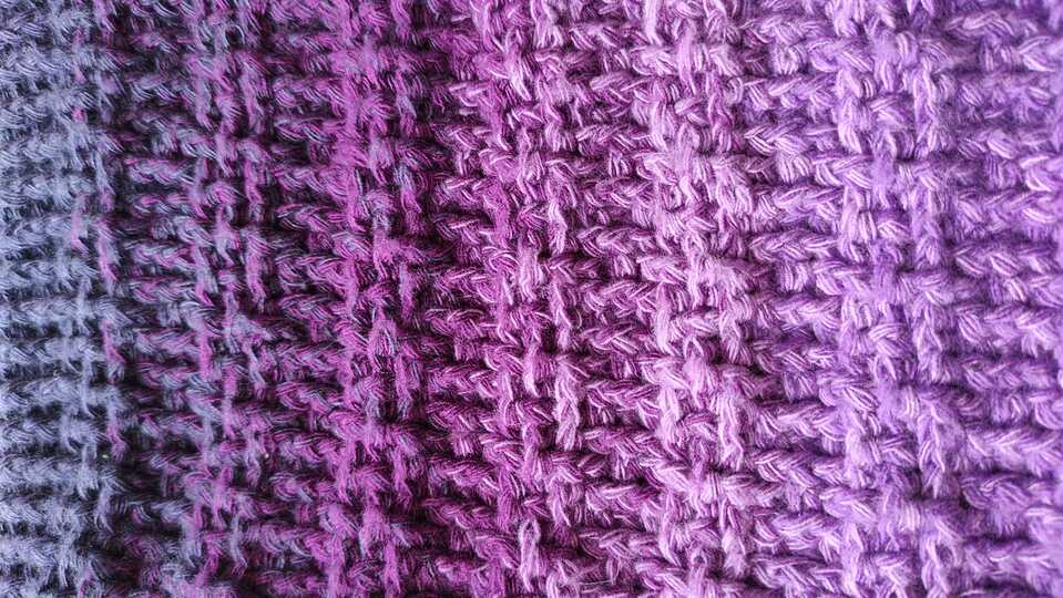 Häkelanleitung für den Loop "Night Shift"