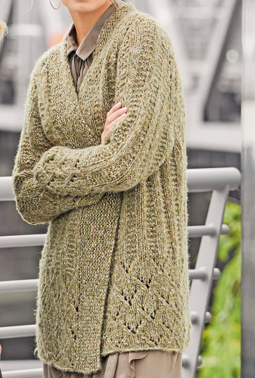 Strickanleitung: Cardigan in Oliv-Color