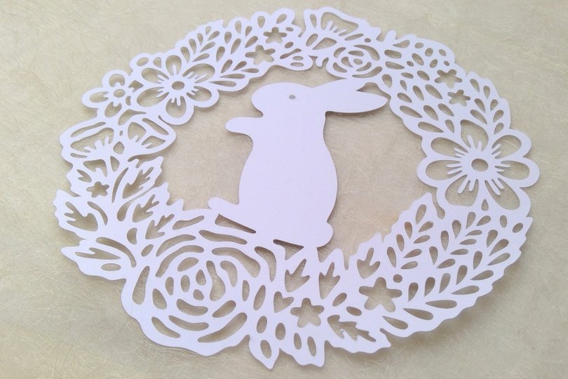 Osterhase Blumenkranz Plotterdatei SVG DXF
