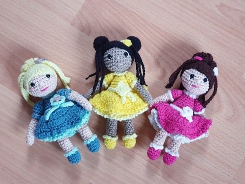 Häkelanleitung Puppe Daria