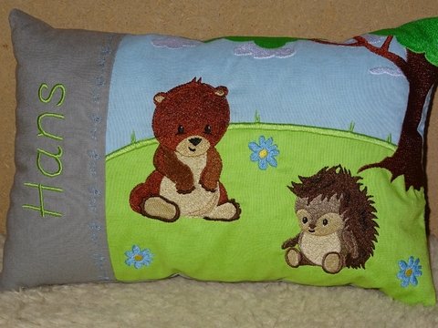 Bär und Igel Stickdatei inkl. ITH Kissen