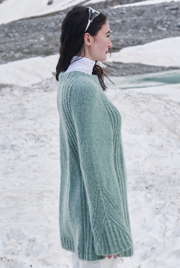 Strickanleitung; Formvollendet: Rund gestrickter Raglan-Pulli