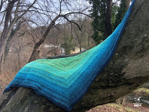 Cool Winter - flaches kuscheliges Dreieckstuch