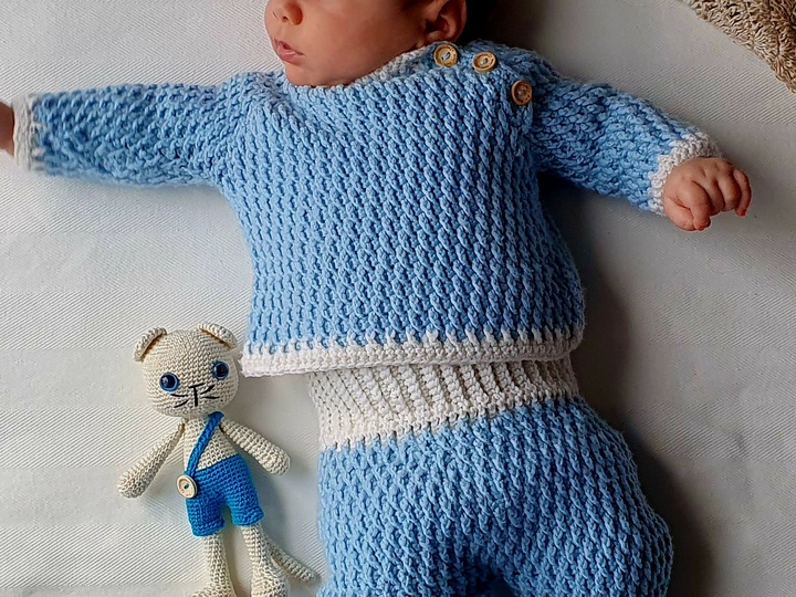 Babyset  / Erstlingsset - Baby Pullover und Hose