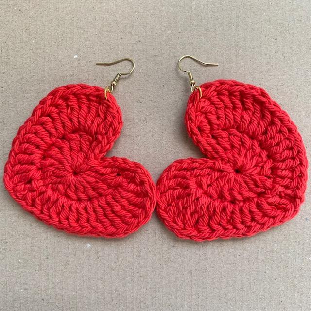 Crochet Heart Earrings for beginners, easy crochet pattern