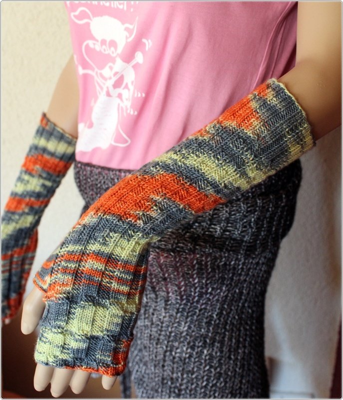 Armstulpen/Handstulpen/Pulswärmer "Tatjana"