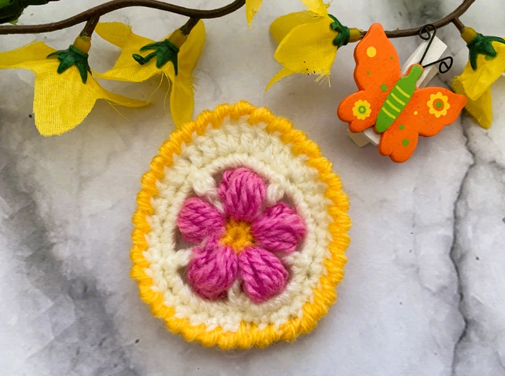 Ostereier mit Blümchen - Osterdeko, Anhänger, Schlüsselanhänger