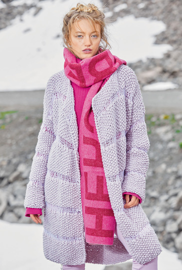 Strickanleitung: Langer verschlussloser Cardigan in Rosa
