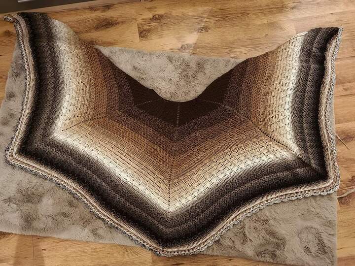 DIY Häkelanleitung für ein XL-Tuch/Poncho