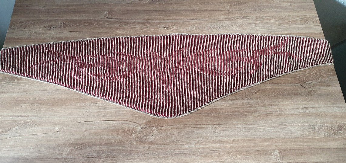 Tribal, flaches Tuch, Schattenstricken, Illusionsstricken, Motivtuch