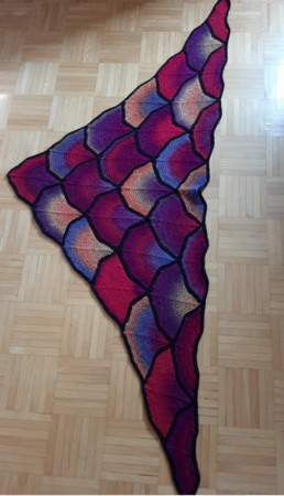 Pattern Knitted triangular Shawl