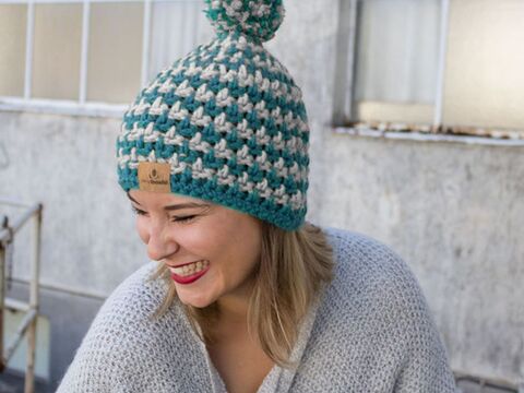 Häkelanleitung für Bommelmütze Shiki