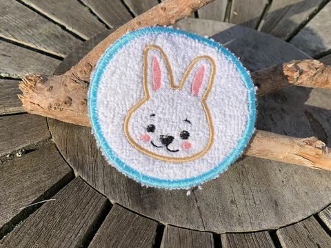 Abschminkpad Hase 2 rund Stickdatei ITH 10x10 cm